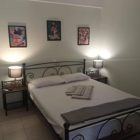 Vasilis Travlos Apartment Poros  Exterior photo